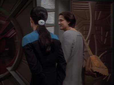 Star Trek: Deep Space Nine Screencaps "Playing God" (S2:E17)