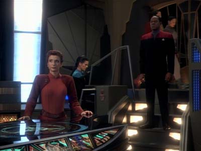 Star Trek: Deep Space Nine Screencaps "Profit and Loss" (S2:E18)