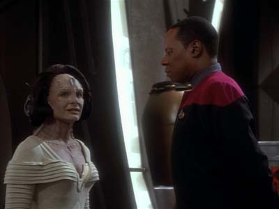 Star Trek: Deep Space Nine Screencaps "Profit and Loss" (S2:E18)