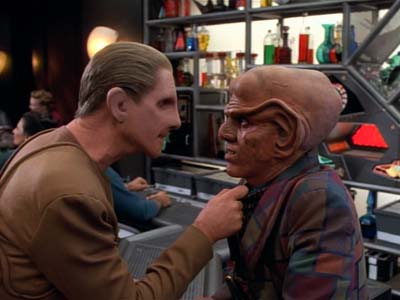 Star Trek: Deep Space Nine Screencaps "Profit and Loss" (S2:E18)