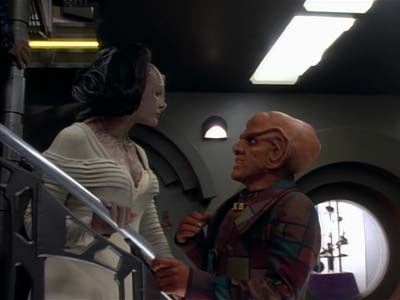 Star Trek: Deep Space Nine Screencaps "Profit and Loss" (S2:E18)