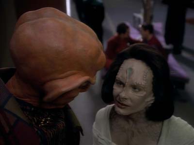 Star Trek: Deep Space Nine Screencaps "Profit and Loss" (S2:E18)