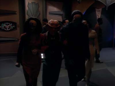 Star Trek: Deep Space Nine Screencaps "Profit and Loss" (S2:E18)