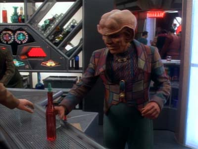 Star Trek: Deep Space Nine Screencaps "Profit and Loss" (S2:E18)