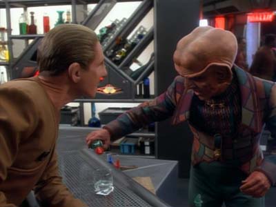 Star Trek: Deep Space Nine Screencaps "Profit and Loss" (S2:E18)