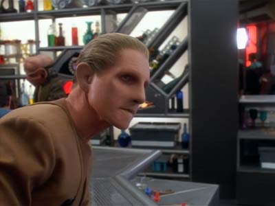 Star Trek: Deep Space Nine Screencaps "Profit and Loss" (S2:E18)