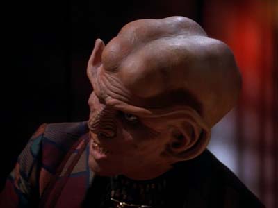 Star Trek: Deep Space Nine Screencaps "Profit and Loss" (S2:E18)