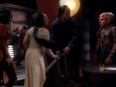 Star Trek: Deep Space Nine Screencaps "Profit and Loss" (S2:E18)