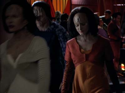 Star Trek: Deep Space Nine Screencaps "Profit and Loss" (S2:E18)
