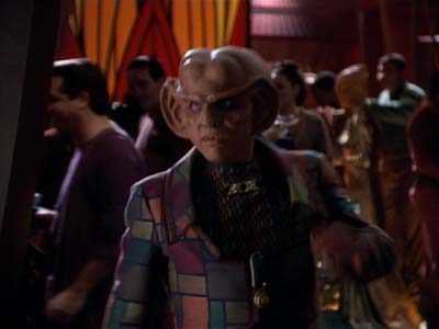Star Trek: Deep Space Nine Screencaps "Profit and Loss" (S2:E18)