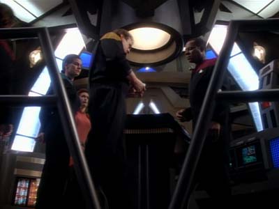 Star Trek: Deep Space Nine Screencaps "Profit and Loss" (S2:E18)