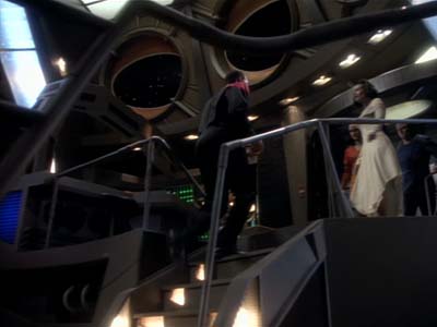 Star Trek: Deep Space Nine Screencaps "Profit and Loss" (S2:E18)