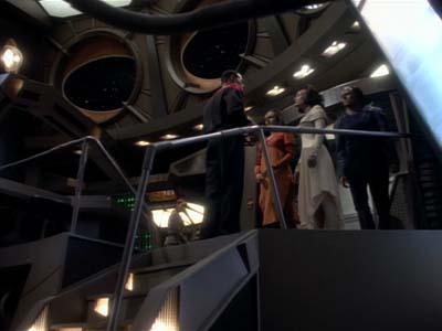 Star Trek: Deep Space Nine Screencaps "Profit and Loss" (S2:E18)