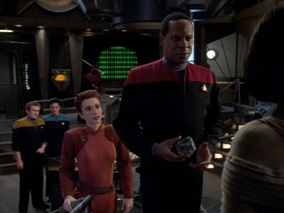 Star Trek: Deep Space Nine Screencaps "Profit and Loss" (S2:E18)