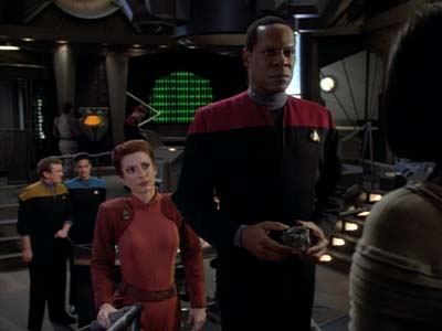 Star Trek: Deep Space Nine Screencaps "Profit and Loss" (S2:E18)
