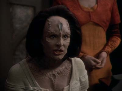Star Trek: Deep Space Nine Screencaps "Profit and Loss" (S2:E18)