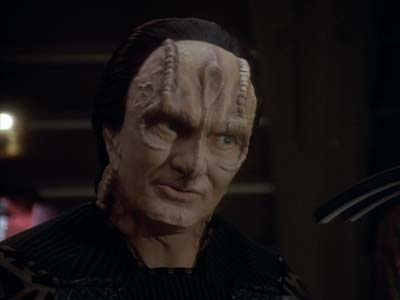 Star Trek: Deep Space Nine Screencaps "Profit and Loss" (S2:E18)