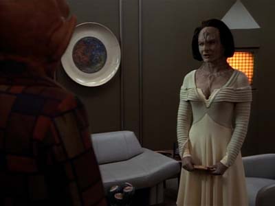 Star Trek: Deep Space Nine Screencaps "Profit and Loss" (S2:E18)