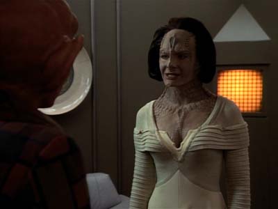 Star Trek: Deep Space Nine Screencaps "Profit and Loss" (S2:E18)