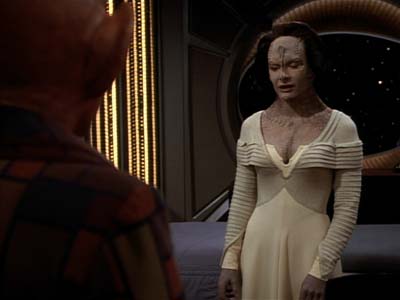 Star Trek: Deep Space Nine Screencaps "Profit and Loss" (S2:E18)