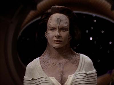 Star Trek: Deep Space Nine Screencaps "Profit and Loss" (S2:E18)