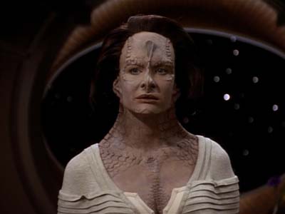 Star Trek: Deep Space Nine Screencaps "Profit and Loss" (S2:E18)
