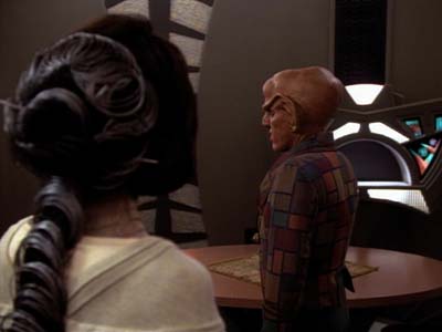 Star Trek: Deep Space Nine Screencaps "Profit and Loss" (S2:E18)