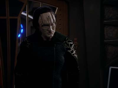 Star Trek: Deep Space Nine Screencaps "Profit and Loss" (S2:E18)