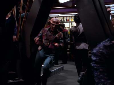 Star Trek: Deep Space Nine Screencaps "Profit and Loss" (S2:E18)