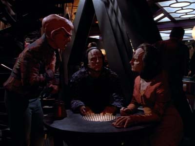 Star Trek: Deep Space Nine Screencaps "Profit and Loss" (S2:E18)
