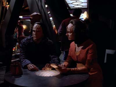 Star Trek: Deep Space Nine Screencaps "Profit and Loss" (S2:E18)