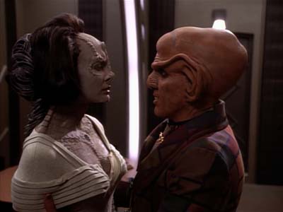 Star Trek: Deep Space Nine Screencaps "Profit and Loss" (S2:E18)