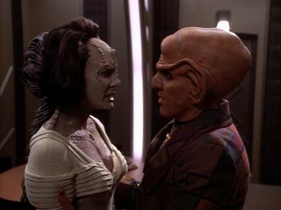 Star Trek: Deep Space Nine Screencaps "Profit and Loss" (S2:E18)