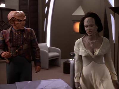 Star Trek: Deep Space Nine Screencaps "Profit and Loss" (S2:E18)