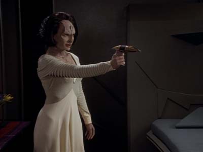 Star Trek: Deep Space Nine Screencaps "Profit and Loss" (S2:E18)