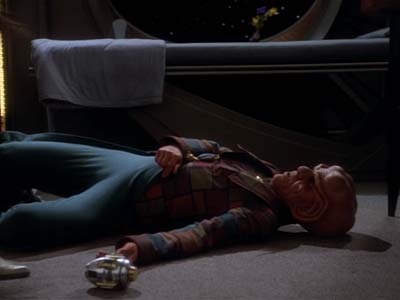 Star Trek: Deep Space Nine Screencaps "Profit and Loss" (S2:E18)