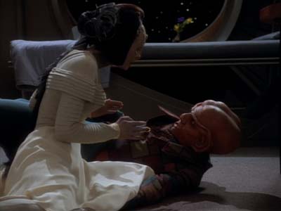 Star Trek: Deep Space Nine Screencaps "Profit and Loss" (S2:E18)