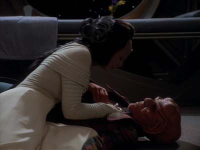 Star Trek: Deep Space Nine Screencaps "Profit and Loss" (S2:E18)