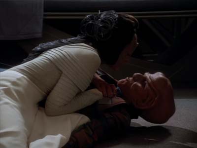 Star Trek: Deep Space Nine Screencaps "Profit and Loss" (S2:E18)