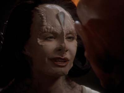 Star Trek: Deep Space Nine Screencaps "Profit and Loss" (S2:E18)