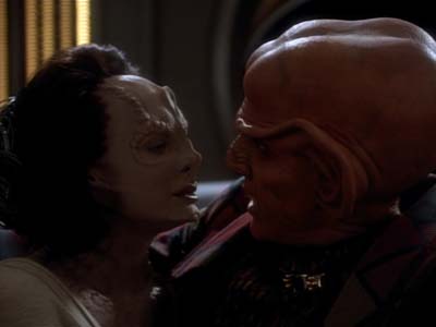 Star Trek: Deep Space Nine Screencaps "Profit and Loss" (S2:E18)