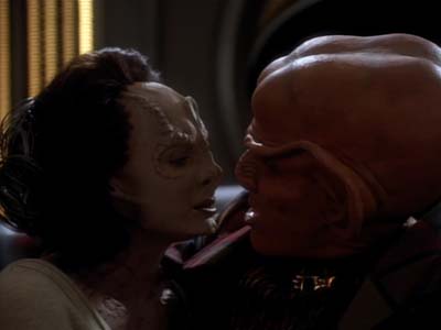 Star Trek: Deep Space Nine Screencaps "Profit and Loss" (S2:E18)