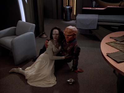 Star Trek: Deep Space Nine Screencaps "Profit and Loss" (S2:E18)