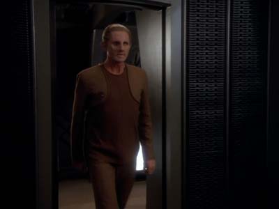Star Trek: Deep Space Nine Screencaps "Profit and Loss" (S2:E18)