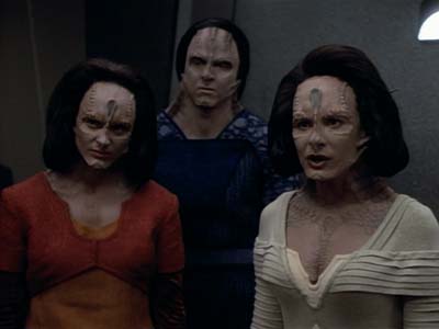 Star Trek: Deep Space Nine Screencaps "Profit and Loss" (S2:E18)