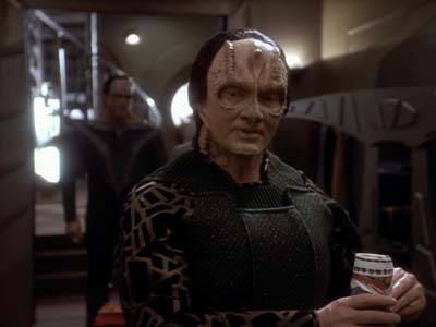 Star Trek: Deep Space Nine Screencaps "Profit and Loss" (S2:E18)