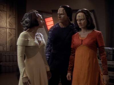 Star Trek: Deep Space Nine Screencaps "Profit and Loss" (S2:E18)