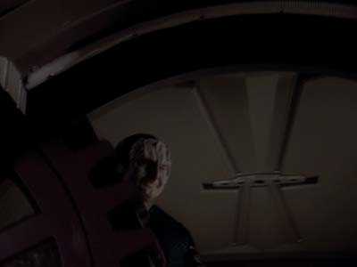 Star Trek: Deep Space Nine Screencaps "Profit and Loss" (S2:E18)