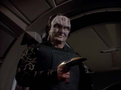Star Trek: Deep Space Nine Screencaps "Profit and Loss" (S2:E18)