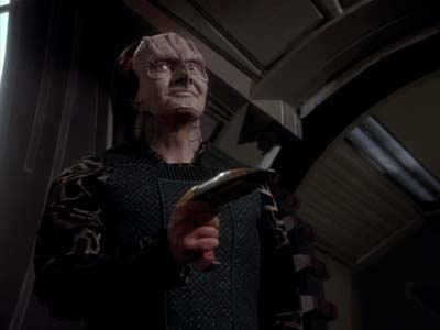 Star Trek: Deep Space Nine Screencaps "Profit and Loss" (S2:E18)